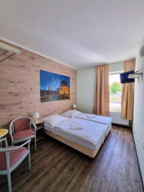Thomas Rooms